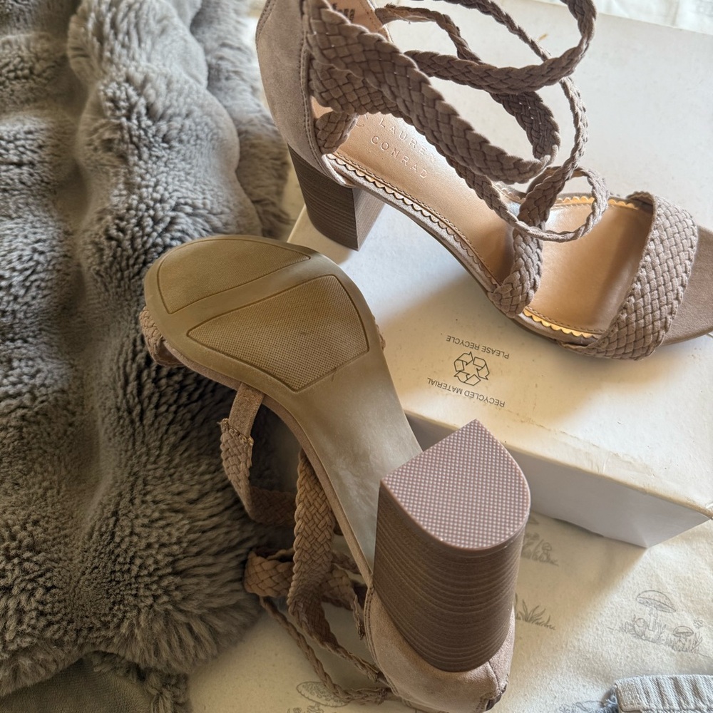 LC Lauren Conrad Braided Tan Heels